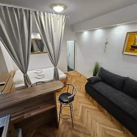 D&d 2 Apartment